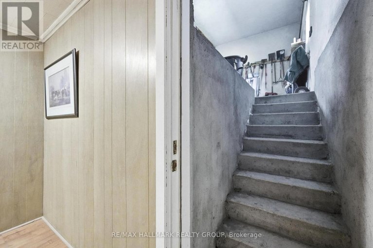 29628154/68-corkstown-road/lakeview-park/ottawa/ontario/K2H5B5_33