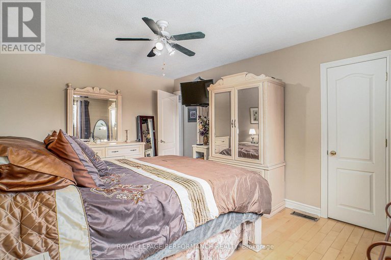 28423051/1430-notre-dame-street/russell-twp/russell/ontario/K0A1W0_28
