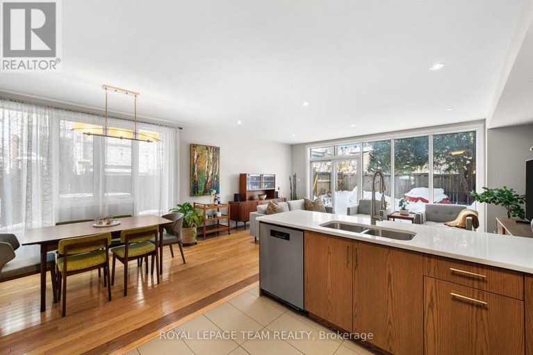 29351141/649-churchill-avenue-n/westborohampton-park/ottawa/ontario/K1Z5G2_14