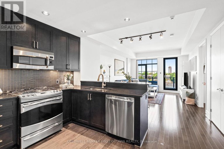 28426797/705-327-breezehill-avenue/west-centre-town/ottawa/ontario/K1Y1R6_13
