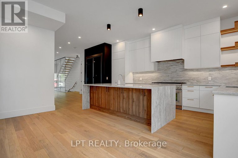 28385887/111-greenfield-avenue/ottawa-east/ottawa/ontario/K1S0X8_13