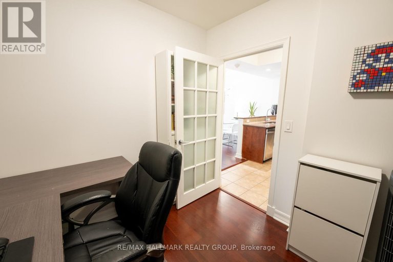 29642521/1007-200-besserer-street/sandy-hill/ottawa/ontario/K1N0A7_20