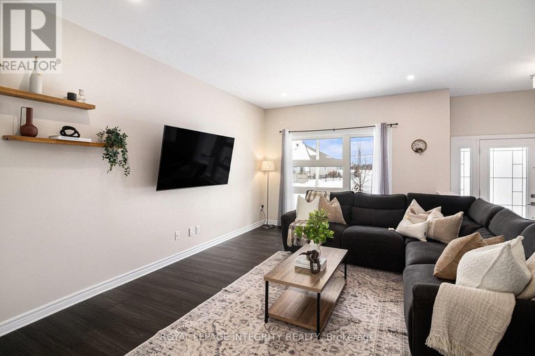 29275498/2-richer-street/north-stormont-finch-twp/north-stormont/ontario/K0A1R0_4