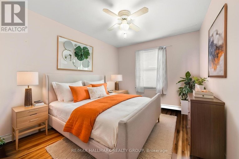 29657775/2075-neepawa-avenue/carlingwood/ottawa/ontario/K2A3L7_25