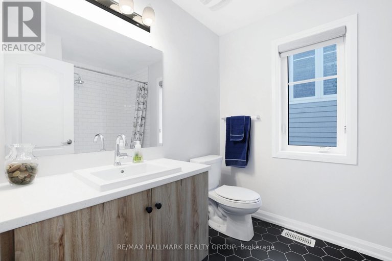 29579175/278-meynell-road/goulbourn-twp-from-franktown-rdsouth-to-rideau/ottawa/ontario/K0A2Z0_25