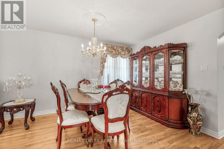 28631886/2435-heaton-avenue/hawthorne-meadows/ottawa/ontario/K1G1J1_7