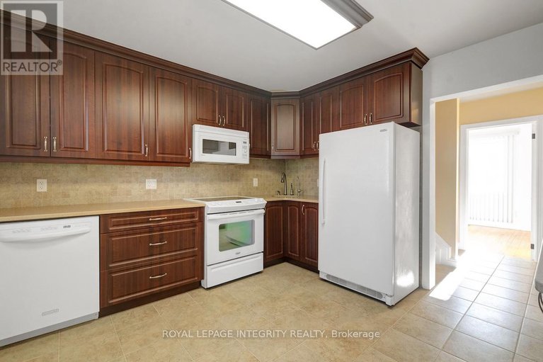 28782418/348-lafontaine-avenue/vanier/ottawa/ontario/K1L6X5_12