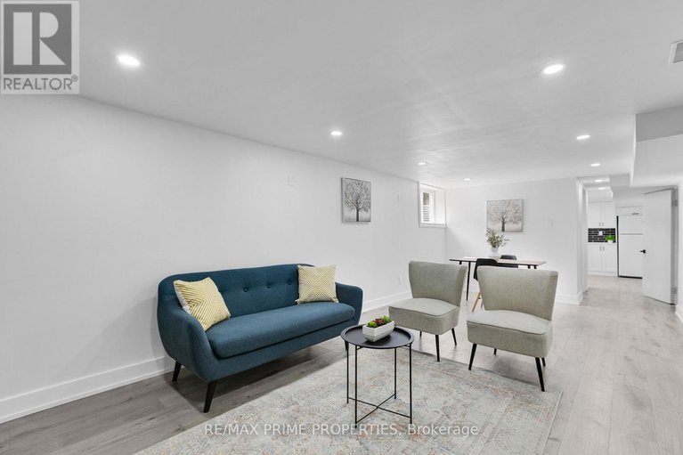 28675419/1035-connery-avenue/elmvale-acresurbandale/ottawa/ontario/K1G2N9_27