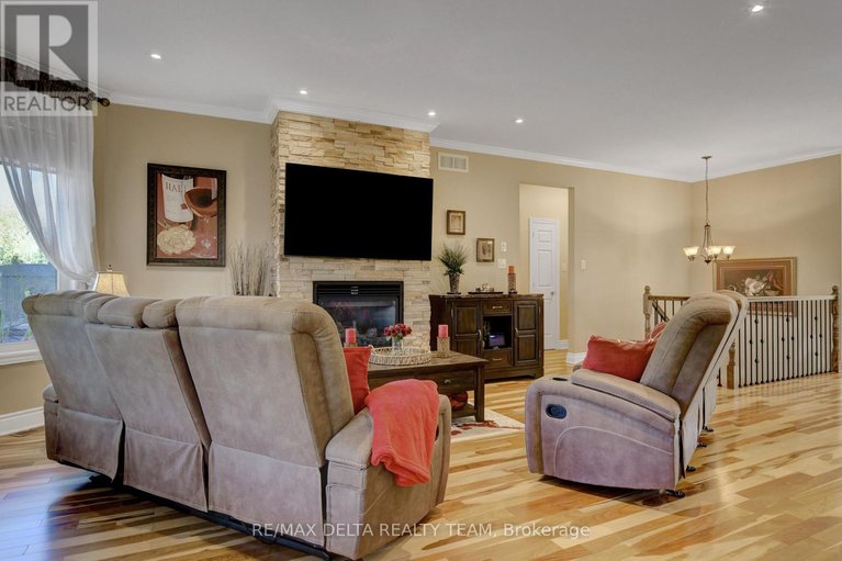 29461994/6948-mary-anne-drive/greely/ottawa/ontario/K4P0B9_15