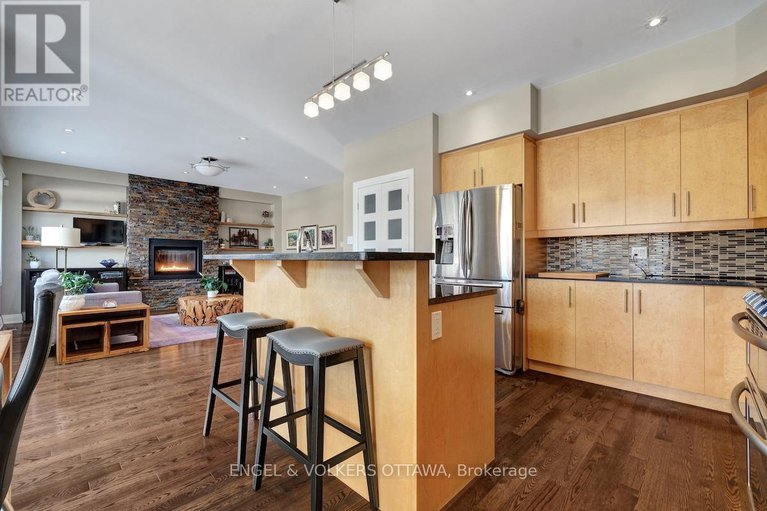 29353199/3681-eureka-avenue-e/blossom-parkleitrim/ottawa/ontario/K1T1L5_11