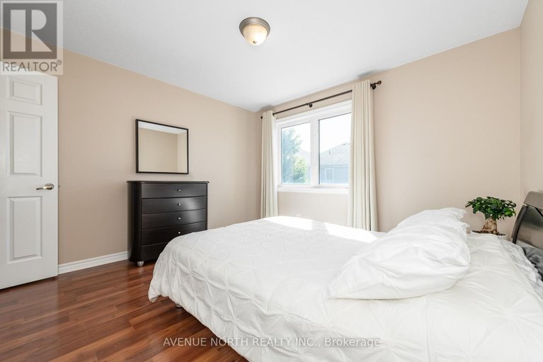 28767576/3560-cambrian-road/half-moon-bay/ottawa/ontario/K2J0T6_27