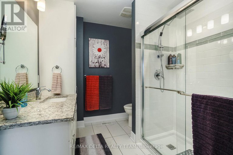 29345716/240-mullin-private/mer-bleuebradley-estatesanderson-park/ottawa/ontario/K1W0K6_9