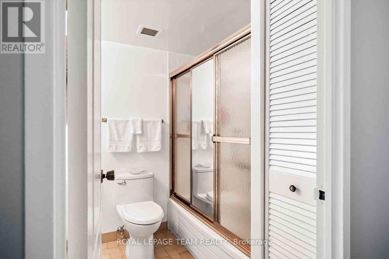 28941836/303-40-arthur-street/west-centre-town/ottawa/ontario/K1R7T5_34
