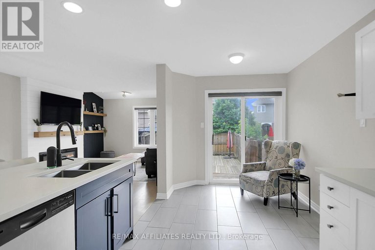 28463805/218-bookton-place/riverside-southgloucester-glen/ottawa/ontario/K1V1L9_18