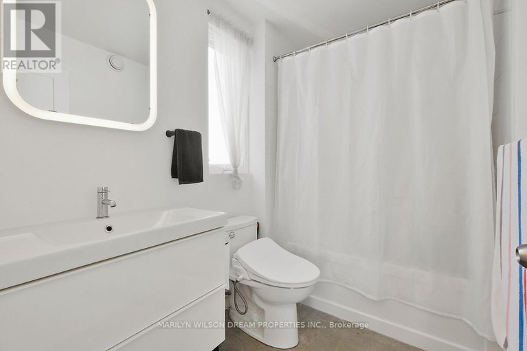28122236/67-pinhey-street/hintonburg/ottawa/ontario/K1Y1T5_40