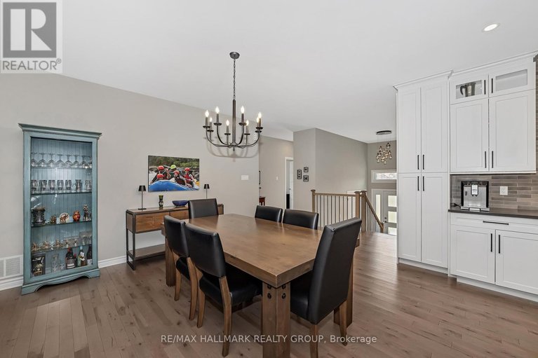 29015817/1350-country-lane/north-dundas-mountain-twp/north-dundas/ontario/K0C2K0_11