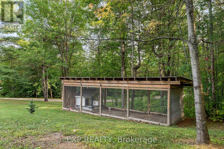 28845913/12-riopelle-road/mcnabbraeside-twps/mcnabbraeside/ontario/K0J1G0_39