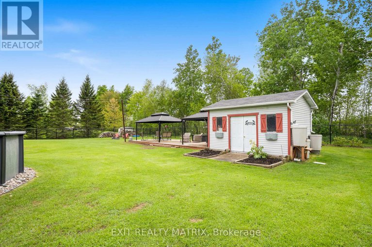 28358313/2140-bedard-street/champlain-twp/champlain/ontario/K6A2R2_30