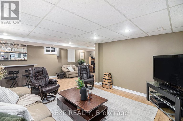 29194430/2-castlebeau-street/embrun/russell/ontario/K0A1W0_24