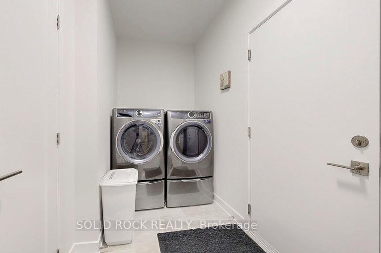 29198740/301-wood-avenue/smiths-falls/smiths-falls/ontario/K7A5H4_9