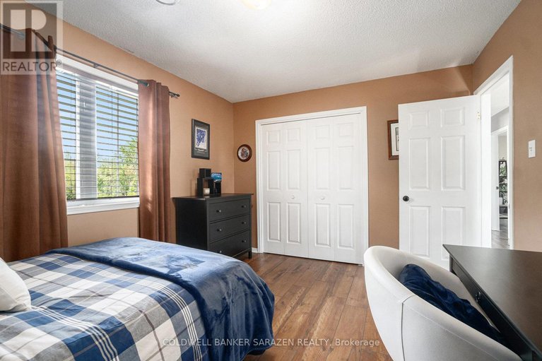 28589212/8289-rodney-farm-drive/osgoode-twp-north-of-reg-rd-6/ottawa/ontario/K0A2P0_28