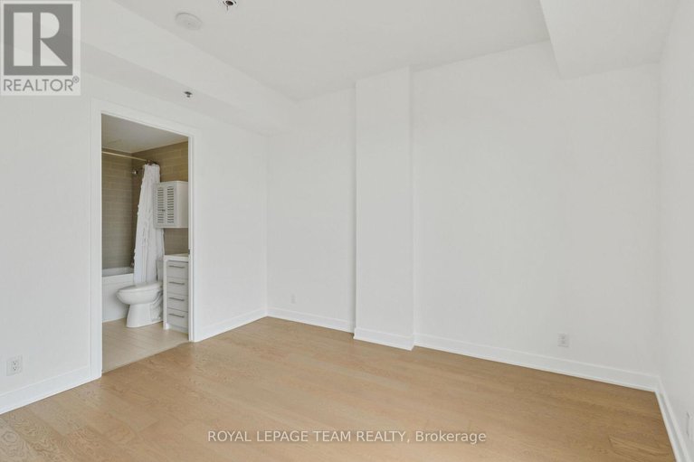 28416737/604-428-sparks-street/ottawa-centre/ottawa/ontario/K1R0B3_23