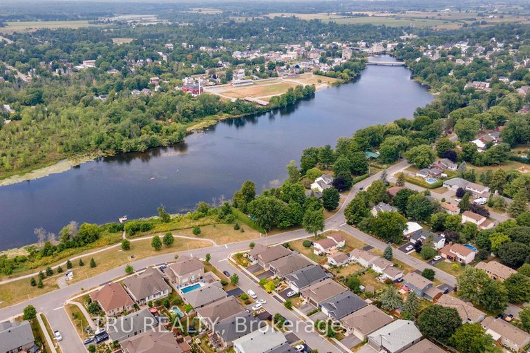 29129070/590-robert-hill-street/almonte/mississippi-mills/ontario/K0A1A0_7