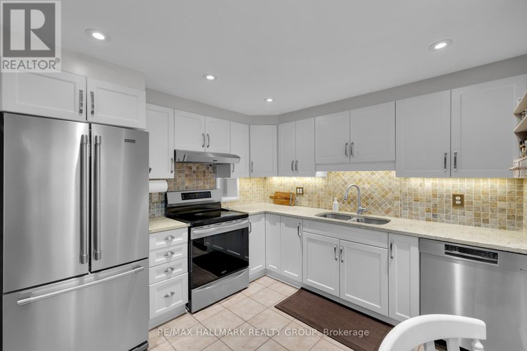 28637166/610-steller-street/fallingbrookpineridge/ottawa/ontario/K4A1N1_18