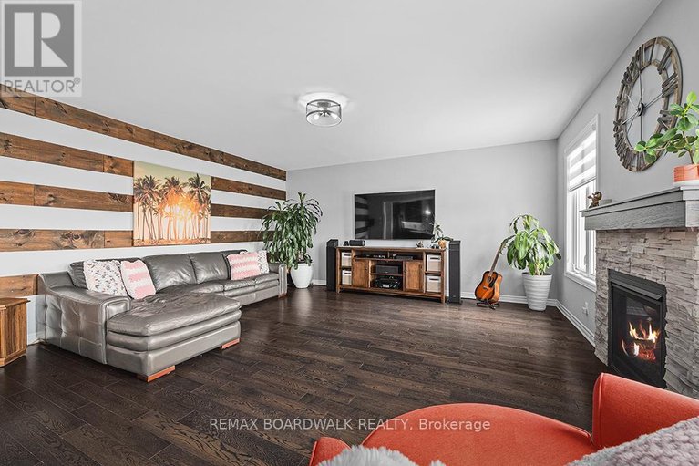 29414212/353-sweetclover-way/avalon-west/ottawa/ontario/K4A1E6_15