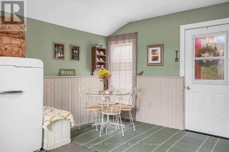 28303793/2296-south-lavant-road/lanark-highlands-dalhousie-twp/lanark-highlands/ontario/K0G1K0_5