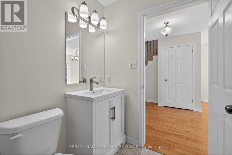 29666463/131-beaumont-avenue/town-of-rockland/clarence-rockland/ontario/K4K1R7_19