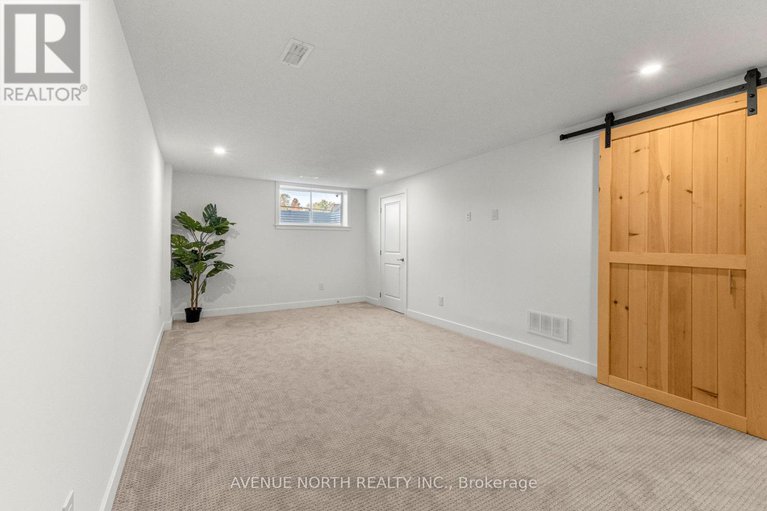 28967067/653-putney-crescent/stittsville-south/ottawa/ontario/K2S2N7_21