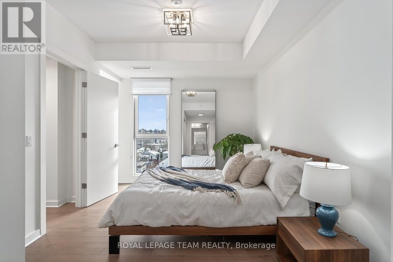 29177023/608-135-barrette-street/vanier/ottawa/ontario/K1L7Z9_24