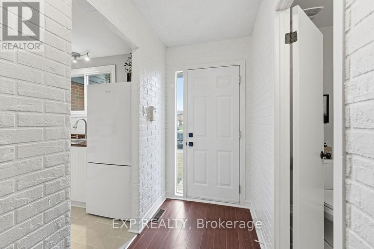 29119258/3-glencoe-street/arlington-woods/ottawa/ontario/K2H8S5_4