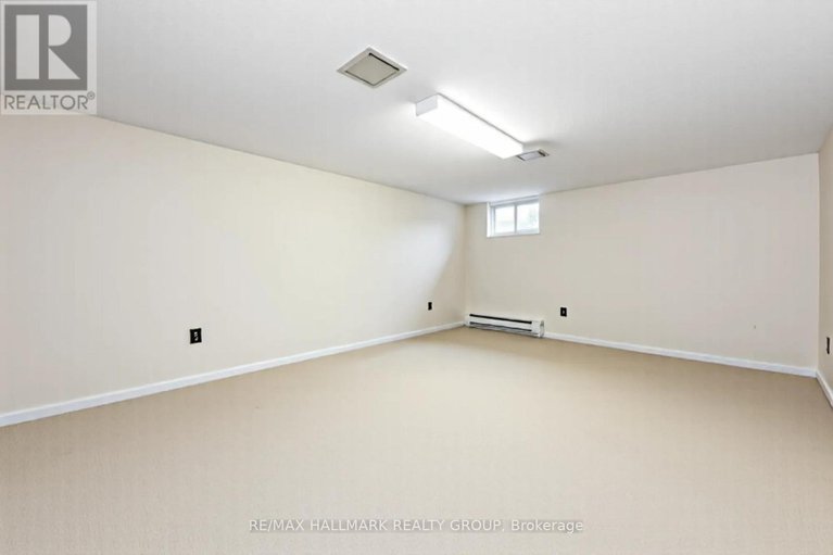 28995963/64-sullivan-avenue/meadowlandscrestview/ottawa/ontario/K2G1V2_33