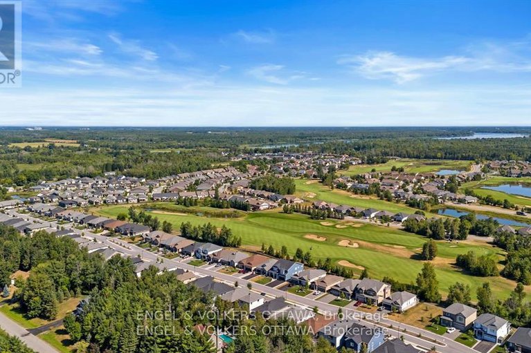 29584984/221-blackhorse-drive/north-grenville-twp-kemptville-south/north-grenville/ontario/K0G1J0_35