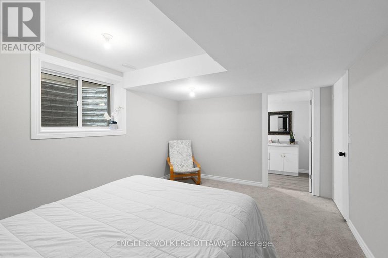 29228634/933-islington-way/leitrim/ottawa/ontario/K1T0T7_34