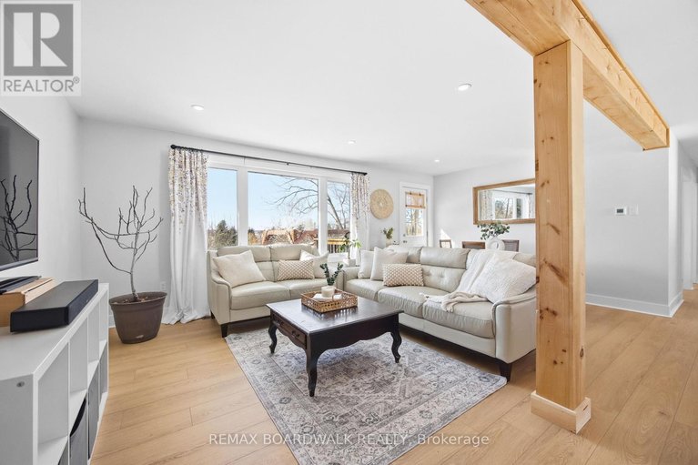 29648101/256-mitcheson-street/almonte/mississippi-mills/ontario/K0A1A0_5