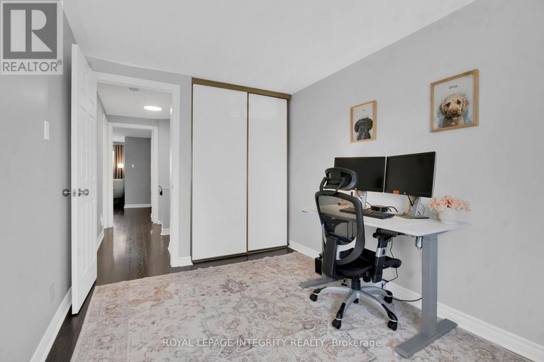 29651789/22-135-castlefrank-road/glencairnhazeldean/ottawa/ontario/K2L2Y2_35