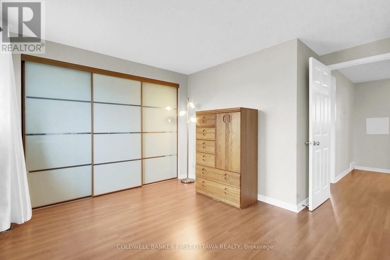 29603326/30-3924k-old-richmond-road/arbeatha-park/ottawa/ontario/K2H5C6_26