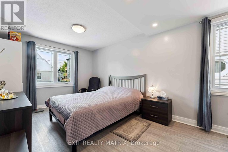 28591651/347-shakespeare-street/vanier/ottawa/ontario/K1L5M1_17
