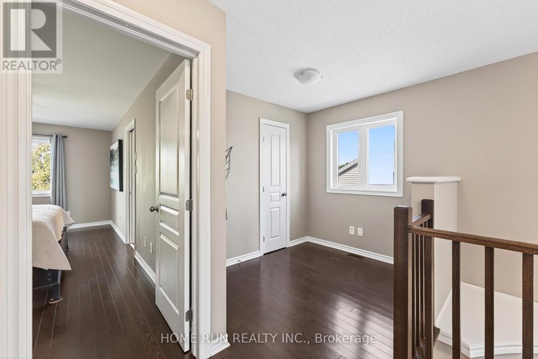 28858997/140-kinghaven-crescent/bridlewood/ottawa/ontario/K2M0C3_19