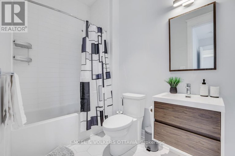 29037688/1296-bankfield-road/manotick-village-manotick-estates/ottawa/ontario/K4M1C4_30