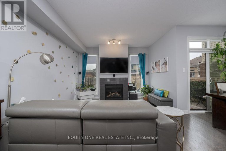 28285530/236-southbridge-street/riverside-southgloucester-glen/ottawa/ontario/K4M0C5_14