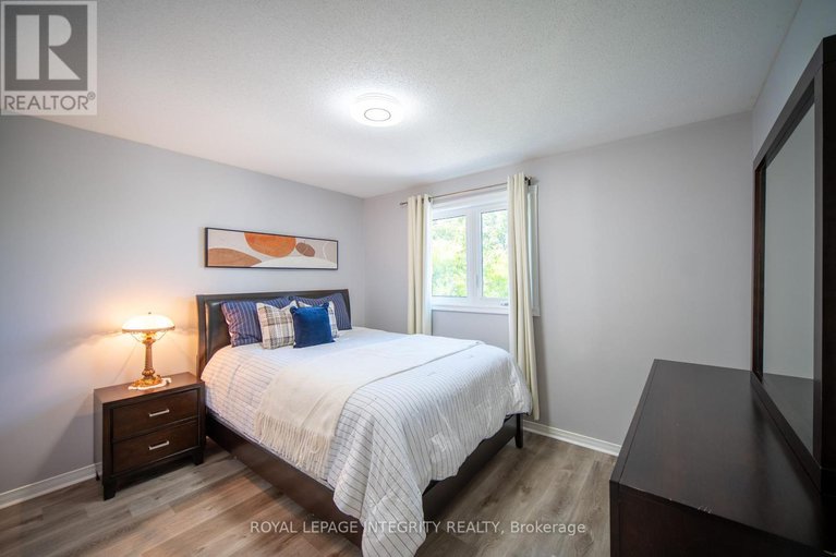 28813806/632-valin-street/fallingbrookgardenway-south/ottawa/ontario/K4A3S9_28
