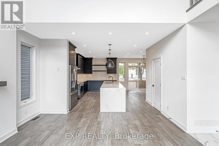 28649196/489-duvernay-drive/queenswood-heights-south/ottawa/ontario/K1E2N7_6