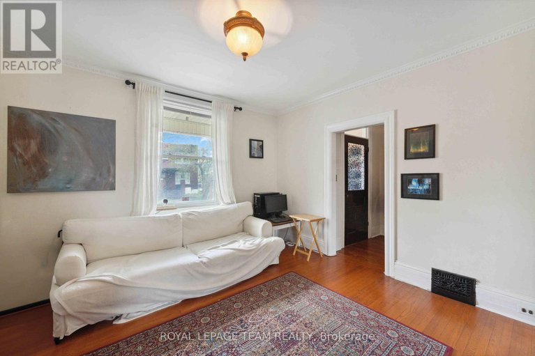 28731469/235-cambridge-street-n/west-centre-town/ottawa/ontario/K1R7B5_8