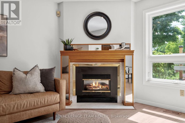 28651706/41-peterson-place/katimavik/ottawa/ontario/K2L4A8_9