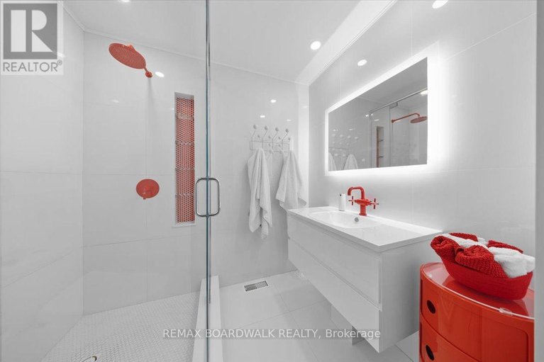 29643562/1912-oakdean-crescent/beacon-hill-north/ottawa/ontario/K1J6H3_25