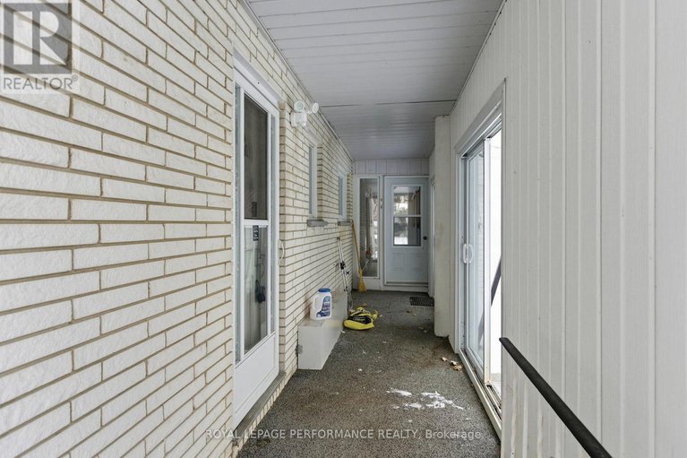 29233038/166-mccormick-road/alexandria/north-glengarry/ontario/K0C1A0_45